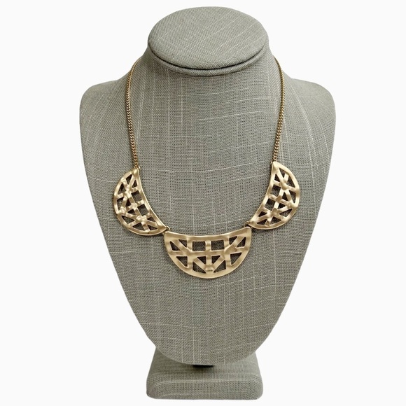 Matte Gold Tone Lattice Geometric Scalloped Statement Necklace - Picture 1 of 8